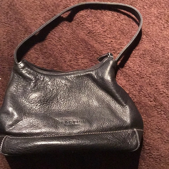Small Reaction by Kenneth Cole handbag - Picture 1 of 4